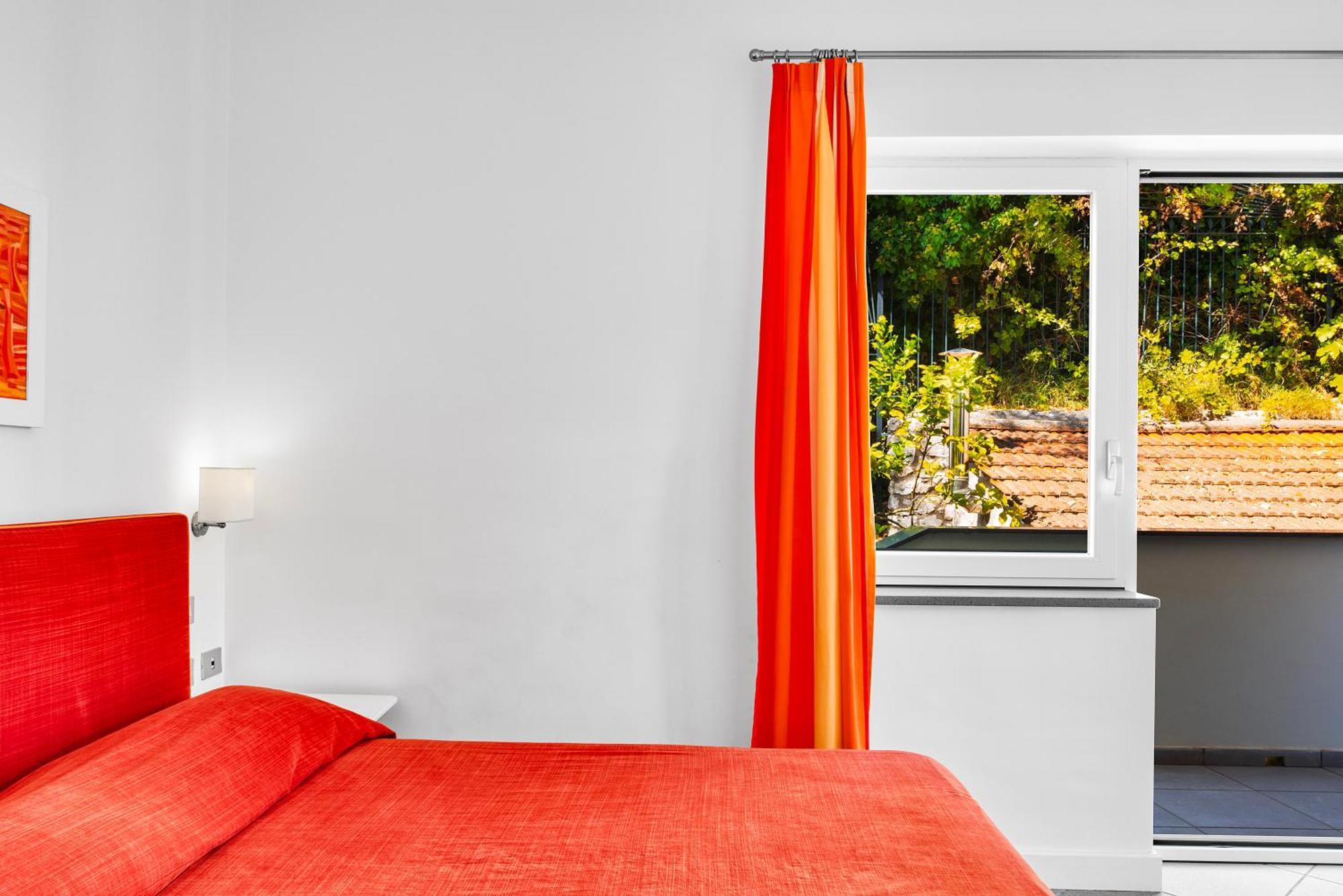 Le Capannelle Aparthotel SantʼAgata sui Due Golfi Exterior foto
