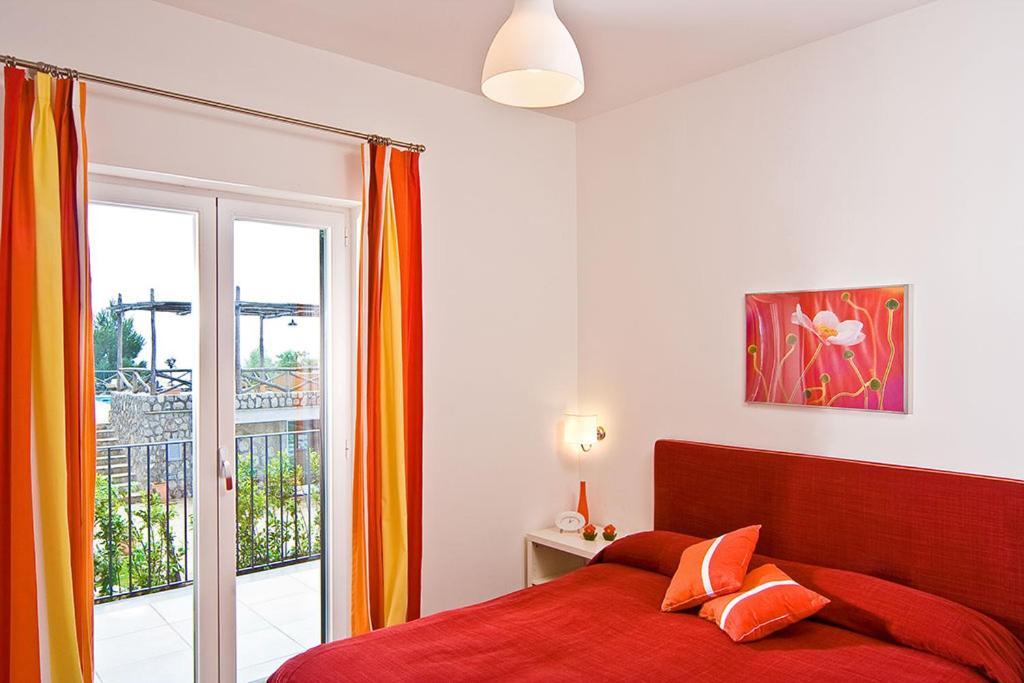 Le Capannelle Aparthotel SantʼAgata sui Due Golfi Exterior foto
