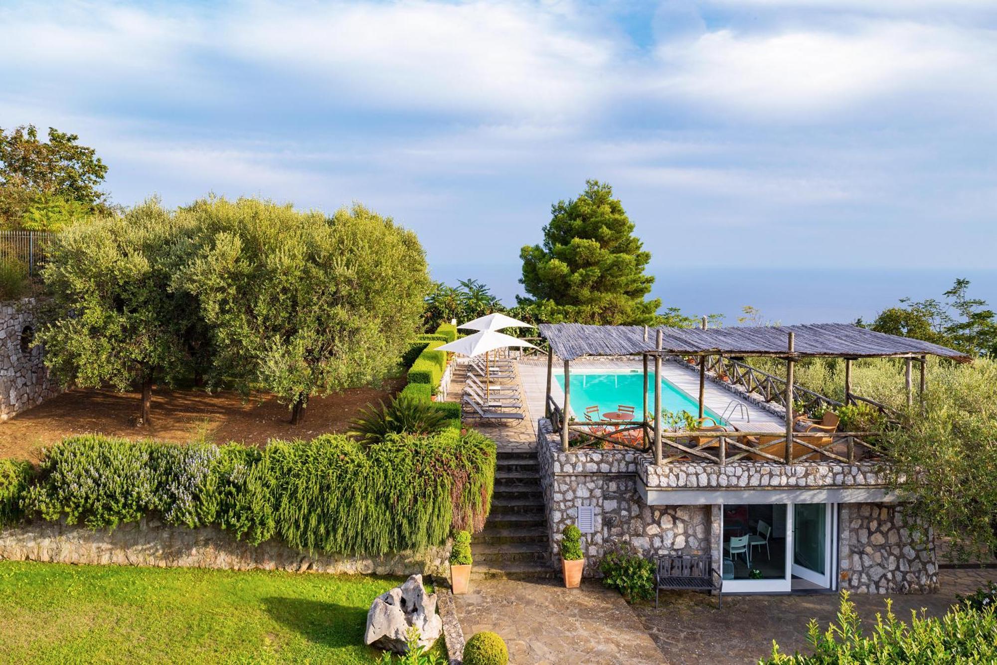 Le Capannelle Aparthotel SantʼAgata sui Due Golfi Exterior foto