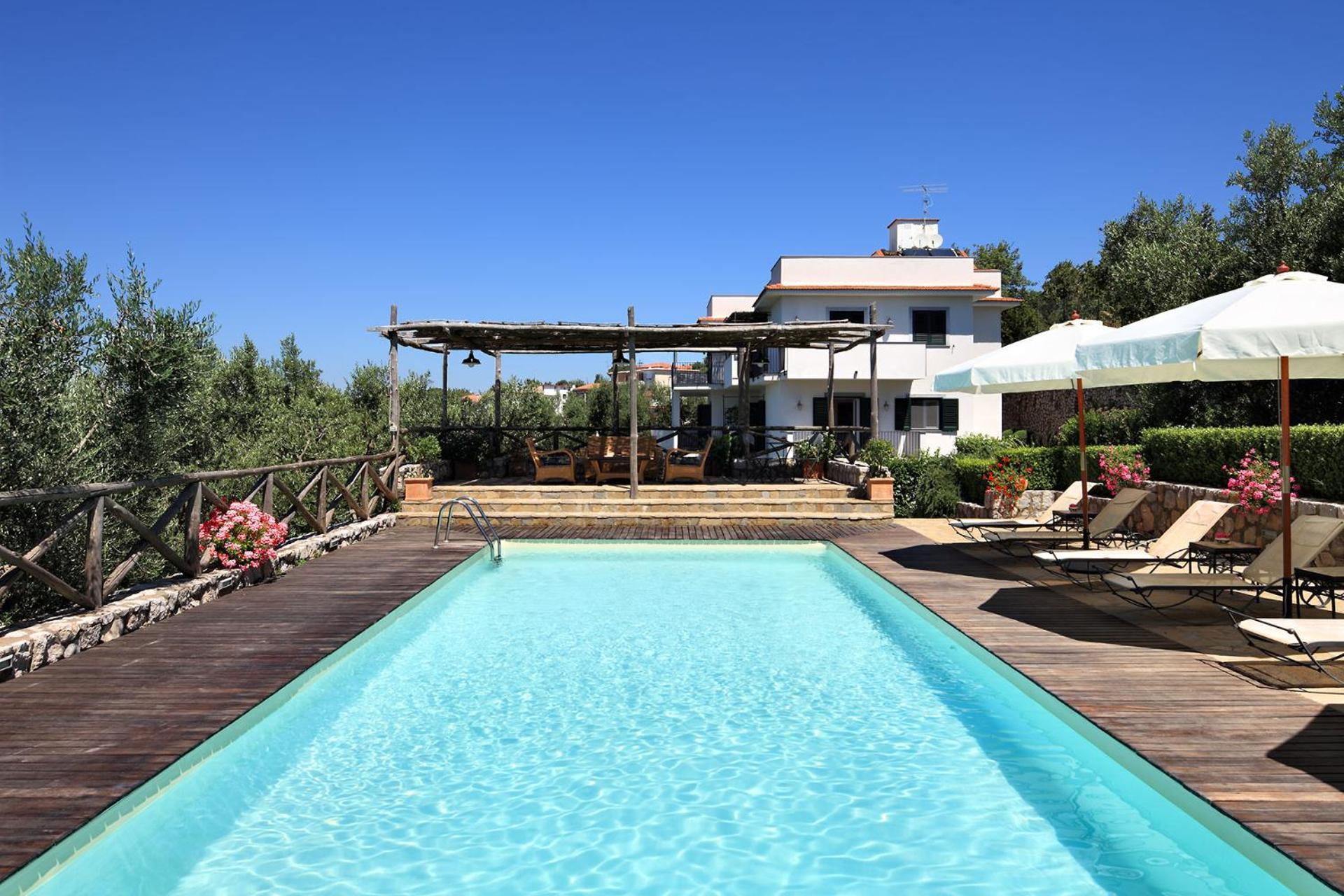 Le Capannelle Aparthotel SantʼAgata sui Due Golfi Exterior foto